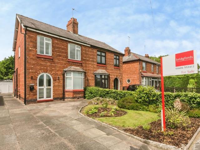 House for sale in Clive, Winsford