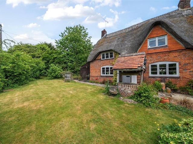 House for sale in Eastcourt, Burbage