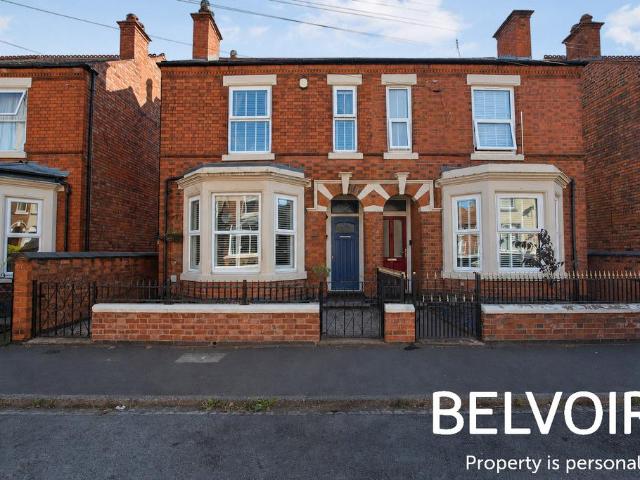 House for sale in Caldermill, East Midlands