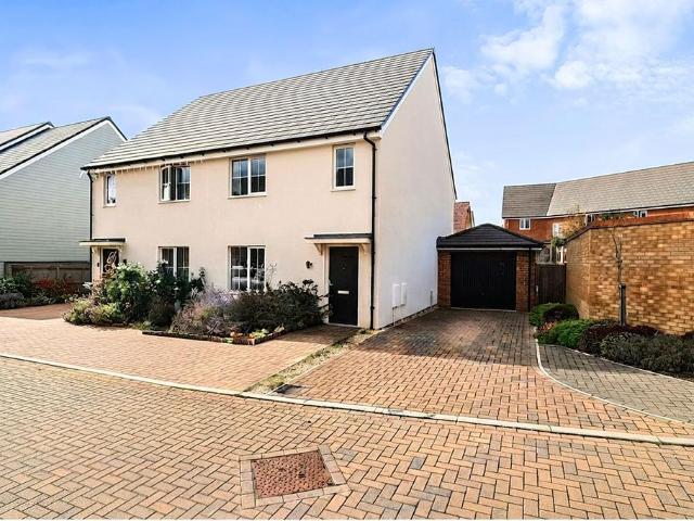 House for sale in Meppershall, Bedfordshire