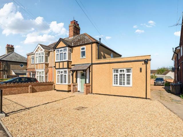 House for sale in Stotfold, Bedfordshire