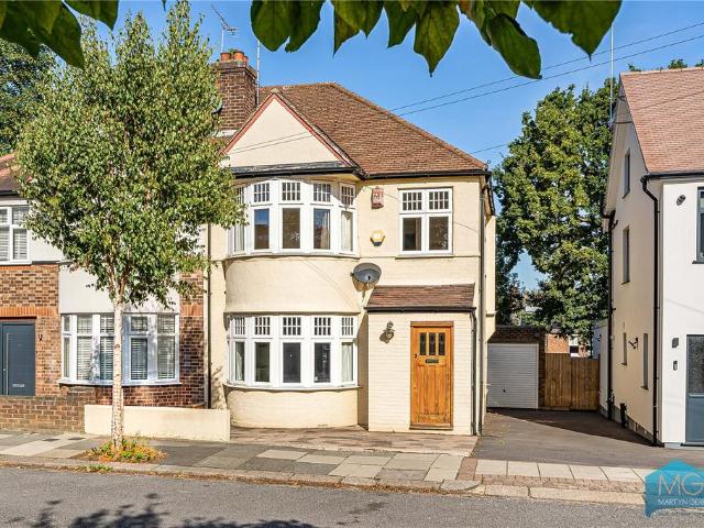 House for sale in London Borough of Barnet, Greater London
