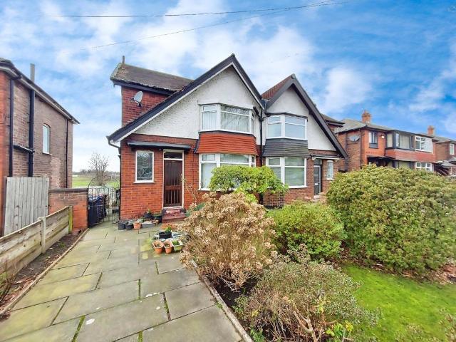 House for sale in Swinton Park, Salford