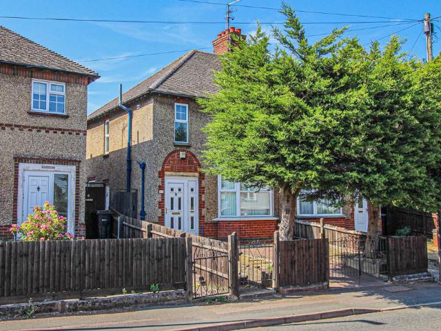 House for sale in Irthlingborough