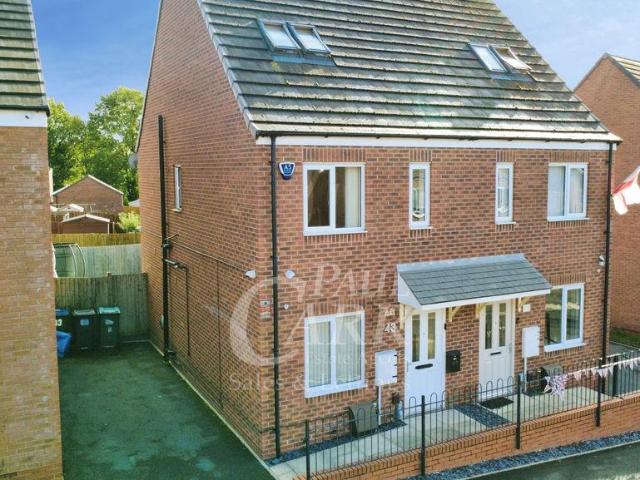 House for sale in Yew Tree & Tame Bridge Neighbourhood Centre, Sandwell