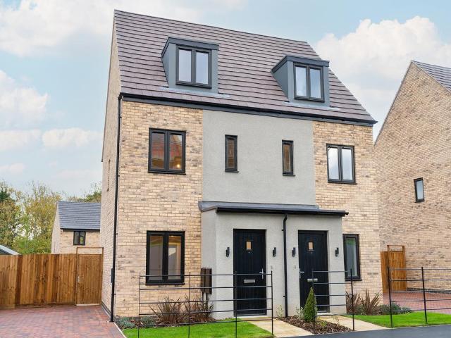House for sale in Oundle
