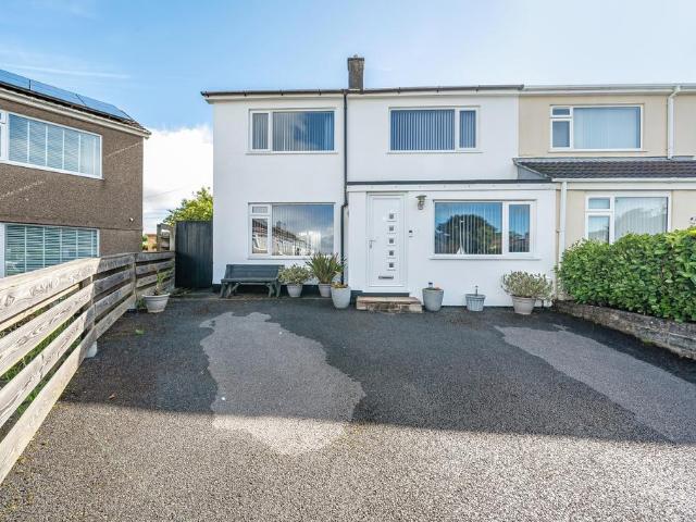 House for sale in Roseworthy, Cornwall