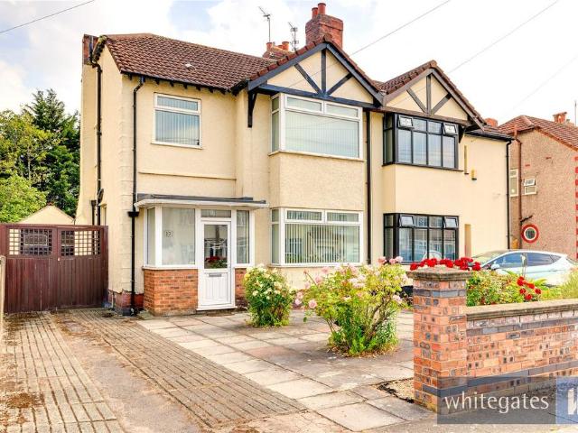 House for sale in Hunts Cross, Calderstones
