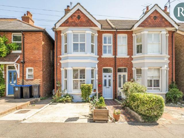 House for sale in Fishersgate, West Sussex