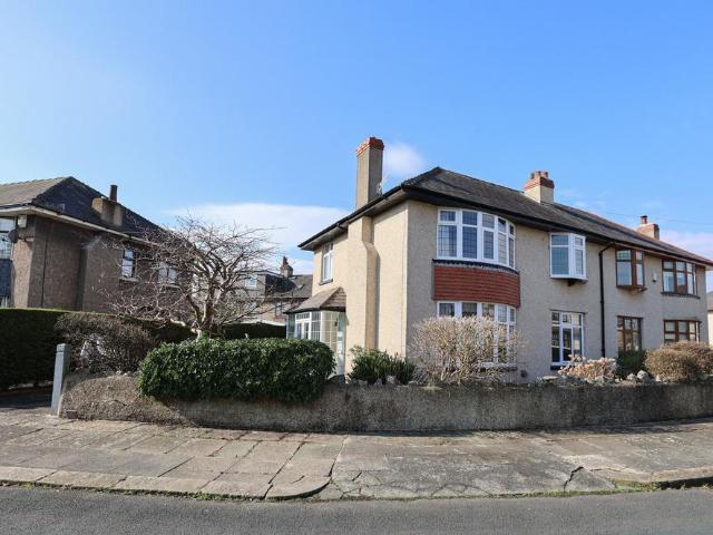 House for sale in Bare