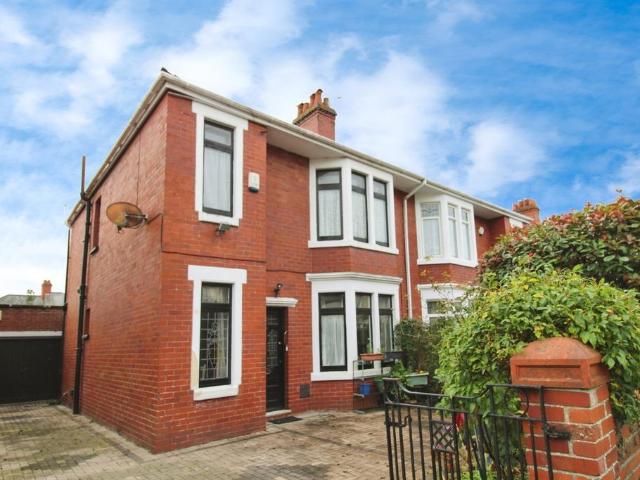 House for sale in Falcon Lodge, Wales