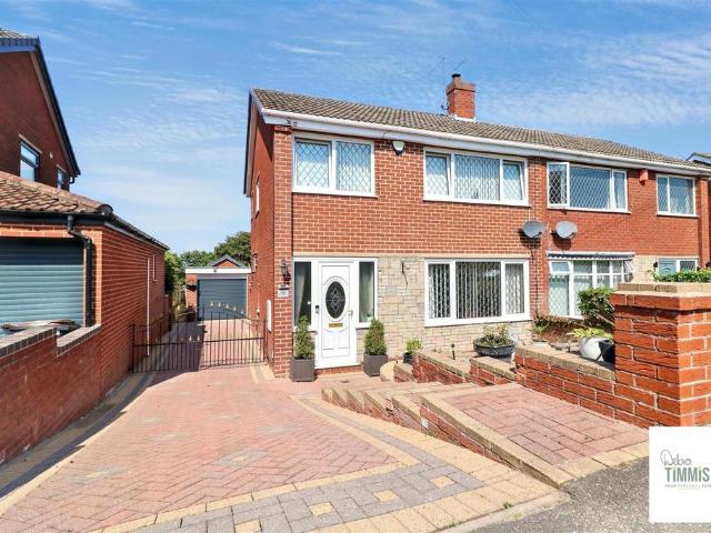 House for sale in Kidsgrove, Newcastle-under-Lyme