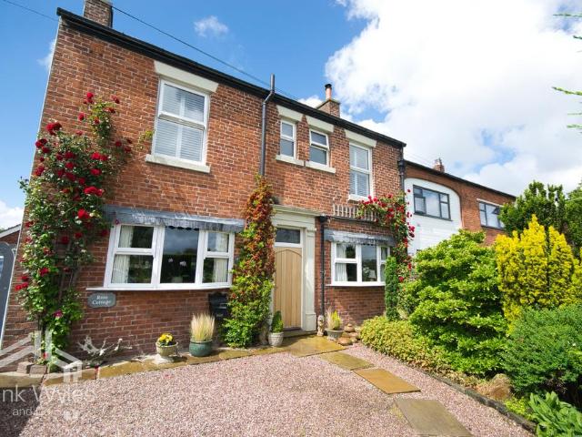 House for sale in Freckleton, Lancashire