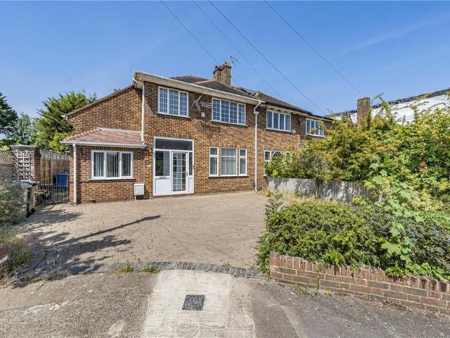 House for sale in Kingston Vale, Greater London