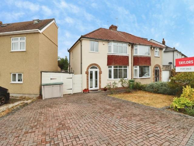 House for sale in Downend, South Gloucestershire
