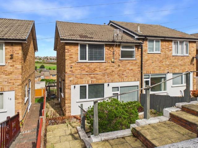 House for sale in Gedling, East Midlands
