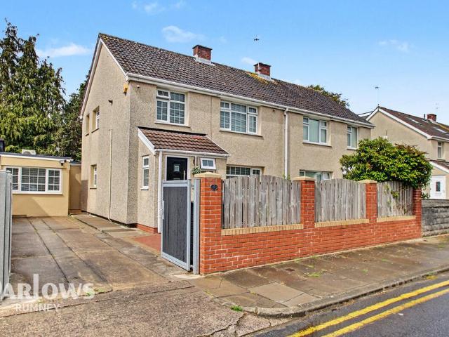 House for sale in Falcon Lodge, Wales