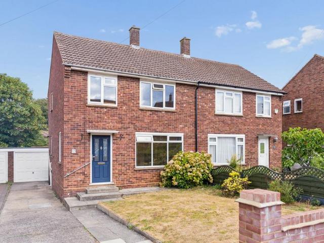 House for sale in King's Walden, Hertfordshire