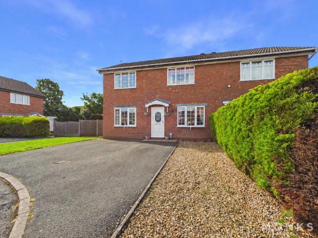 House for sale in Oswestry, Shropshire