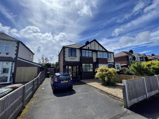 House for sale in Pensby, Wirral