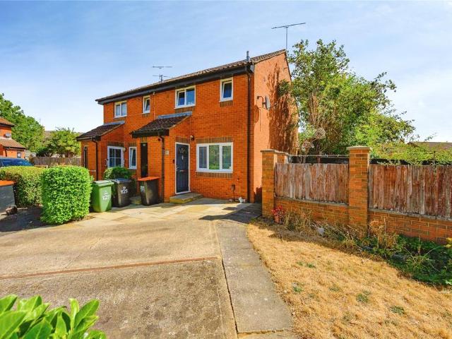 House for sale in Downside, Dunstable