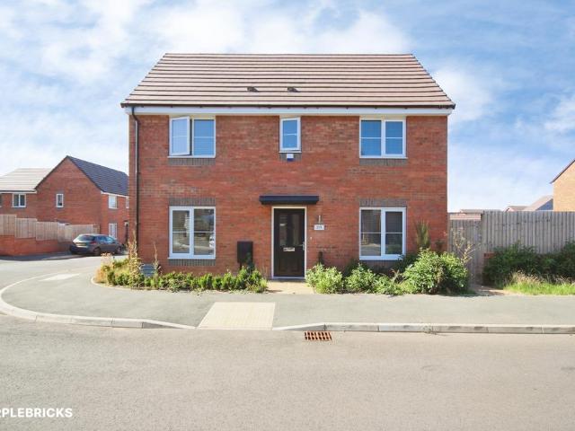 House for sale in Camp Hill, Warwickshire