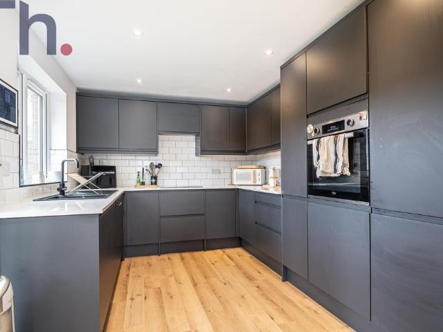 House for sale in Gunville, Carisbrooke