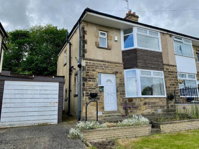 House for sale in Eccleshill, West Yorkshire