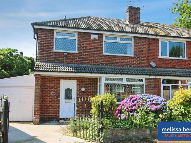 House for sale in Georgia, Greater Manchester