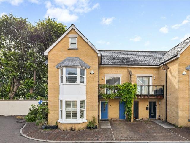 House for sale in Aldrington