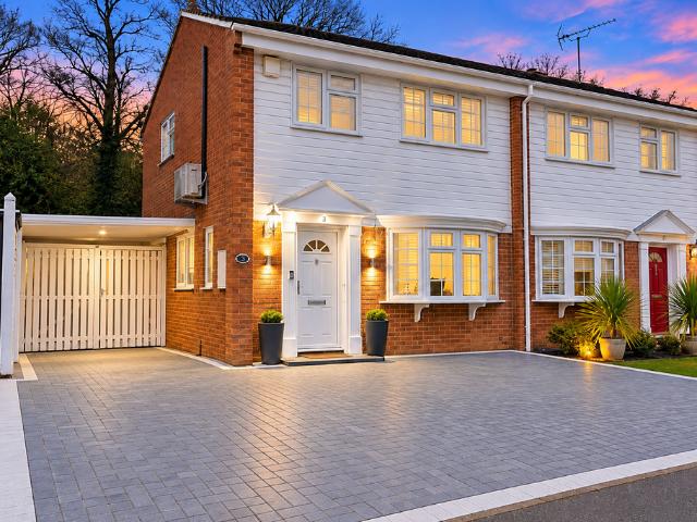 House for sale in Bagshot Green, Surrey Heath