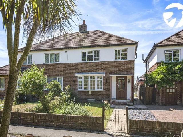 House for sale in Swanley, The Butts