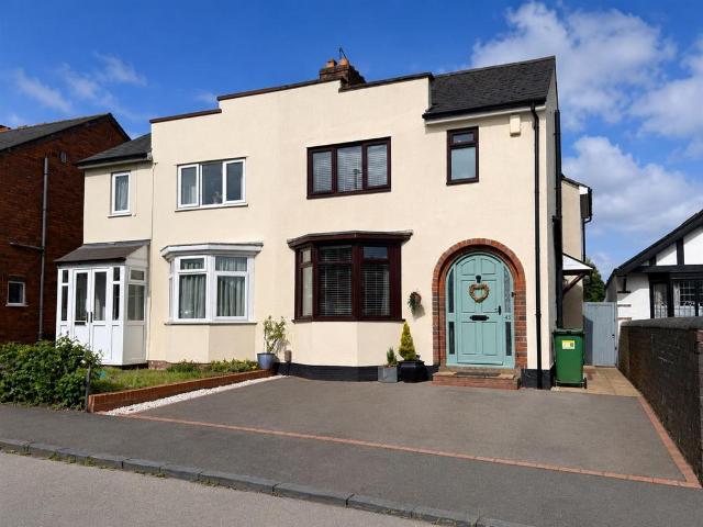 House for sale in Wollaston, Amblecote