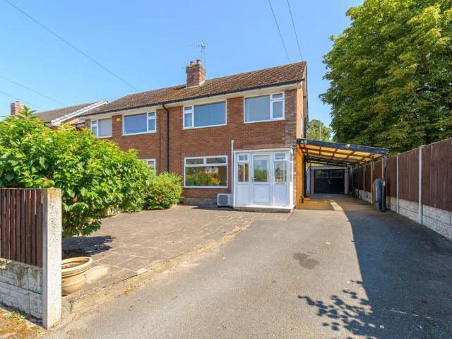 House for sale in Frodsham, Cheshire