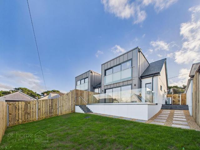 House for sale in Penwartha Coombe, Cornwall