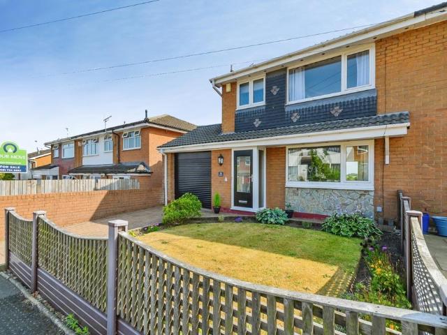 House for sale in Outwood, Bury