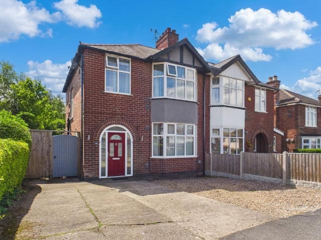 House for sale in Gedling, East Midlands