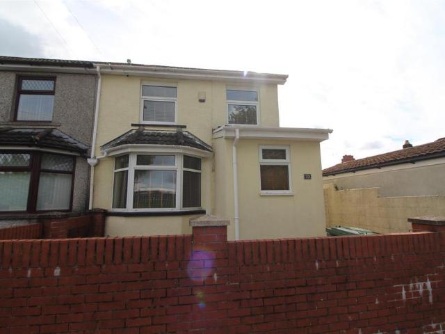 House for sale in Gilfach, Tir-y-berth