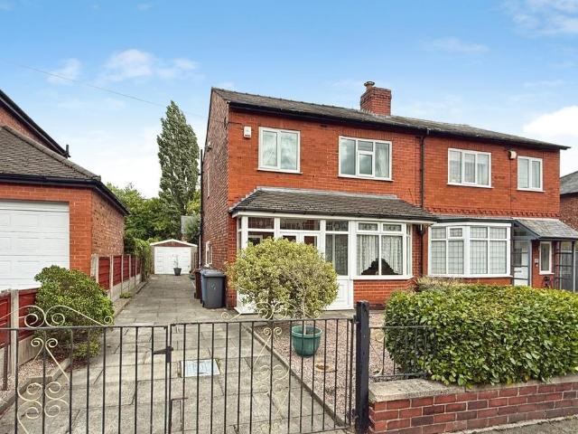 House for sale in Moorside, Salford