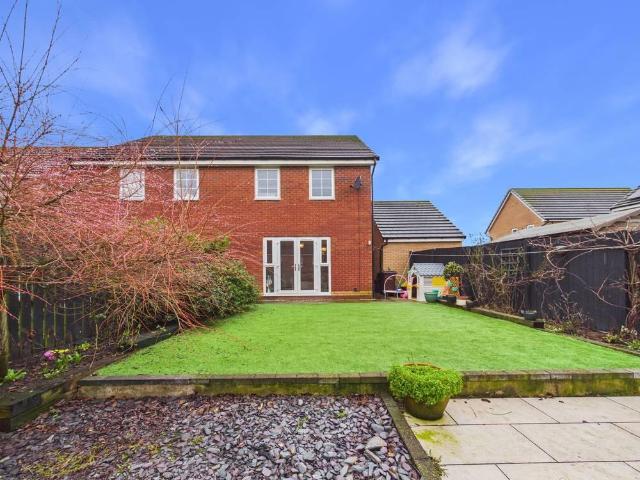 House for sale in Pontefract, West Yorkshire