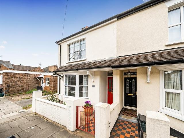House for sale in St Albans, Five Acres