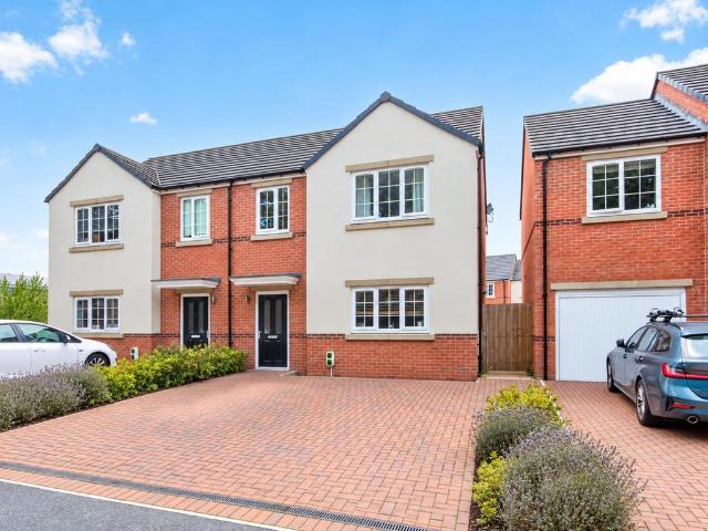 House for sale in Tang Hall, York
