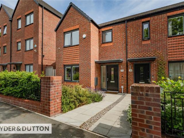 House for sale in Georgia, Greater Manchester