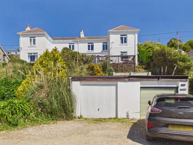 House for sale in Breage, Cornwall