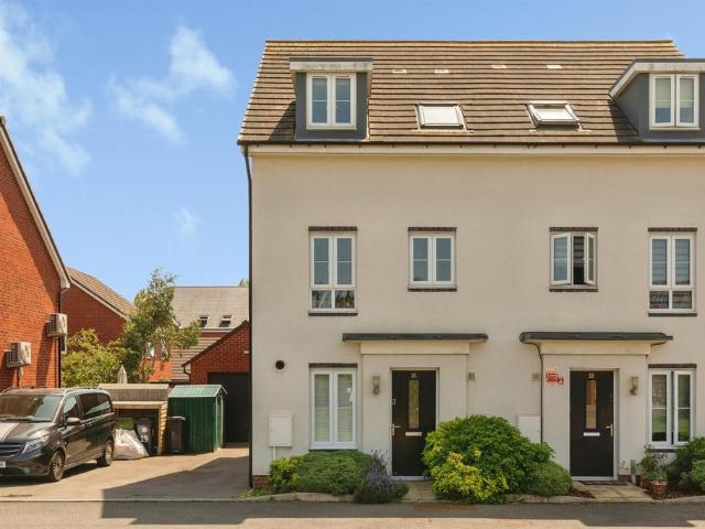 House for sale in Brabazon, Patchway