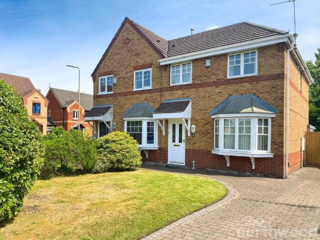 House for sale in Calderstones