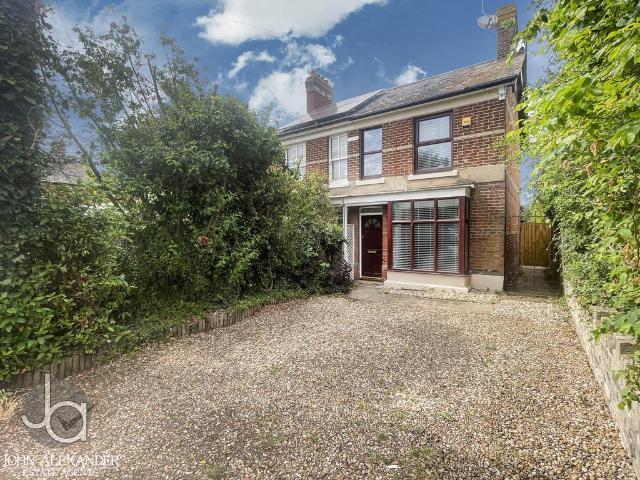 House for sale in Fordham Heath, Essex