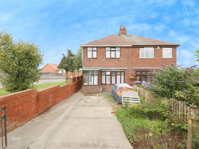 House for sale in Creswell Model Village, Elmton
