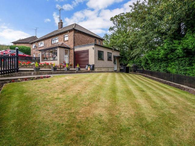 House for sale in Horsforth, West Yorkshire