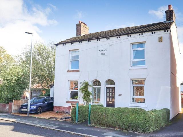 House for sale in Greystone Heath